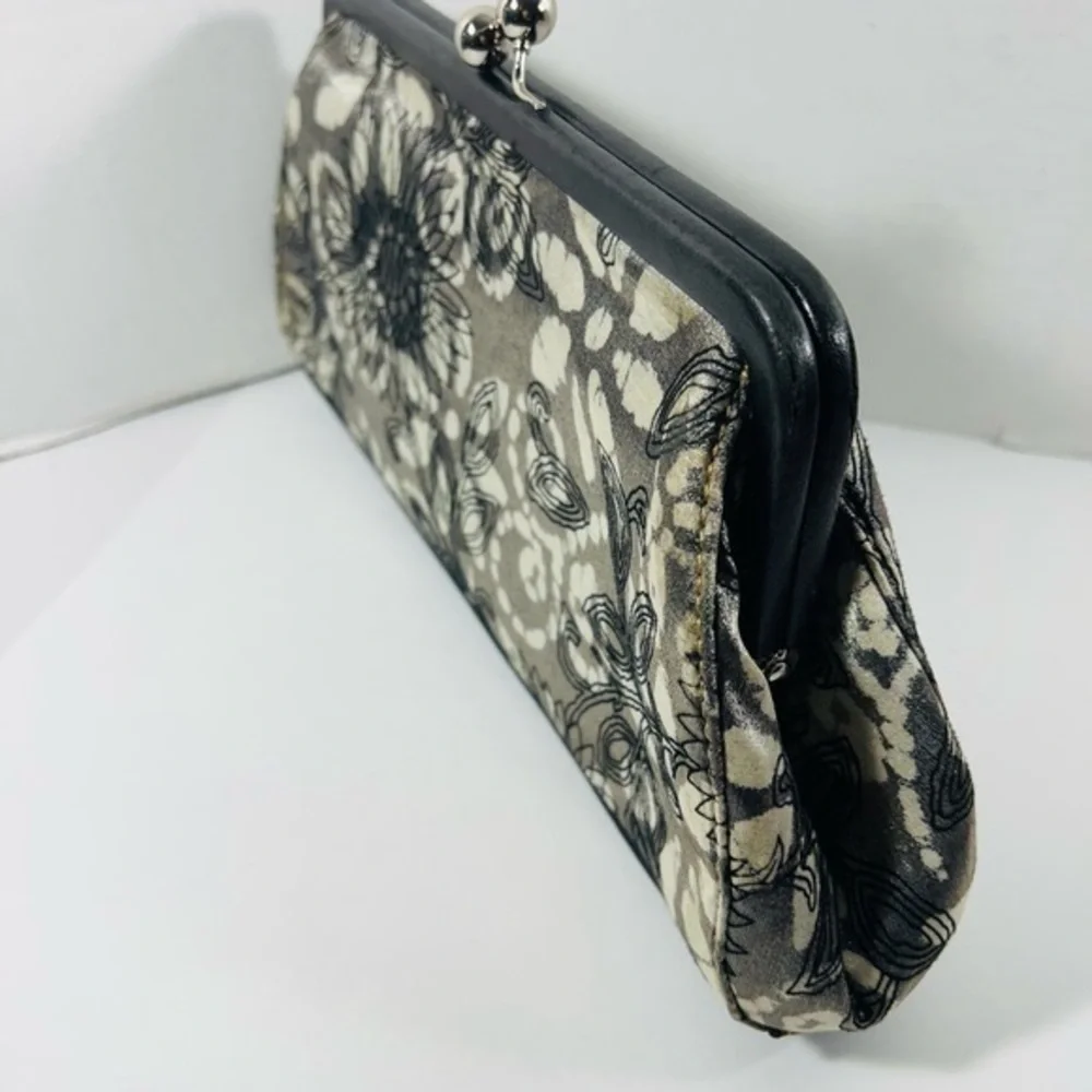 Vintage Madison studio clutch purse